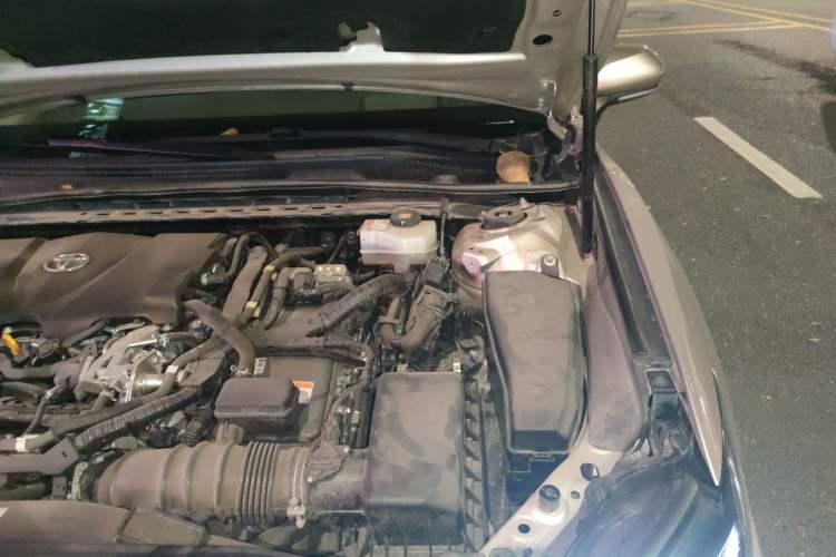Used Toyota Camry 2018 Dual-Engine 2.5 HG Luxury Edition Engine Bay Left