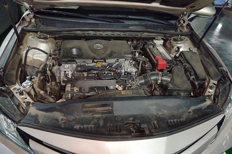 Used Toyota Camry 2018 2.5G Luxury Edition Engine Bay