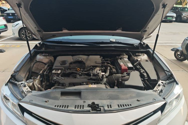 Used Toyota Camry 2018 2.5G Luxury Edition Engine Bay