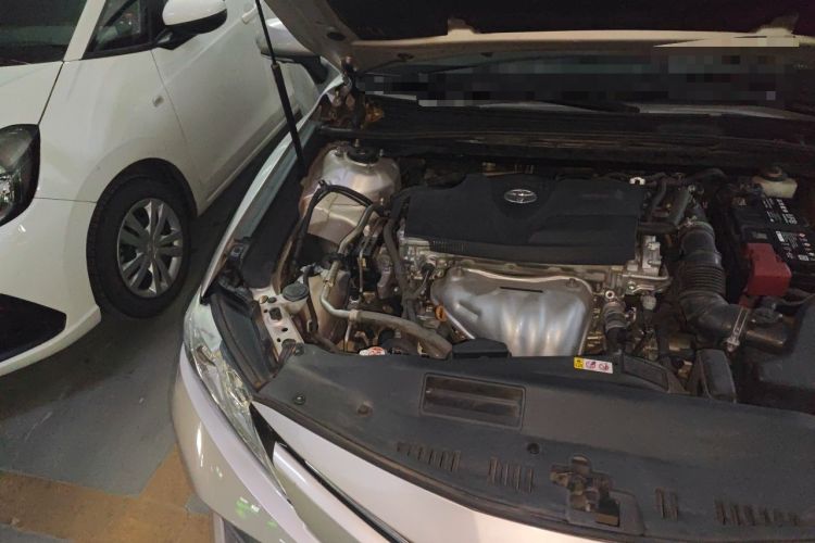Used Toyota Camry 2018 2.0G Luxury Edition Engine Bay Right