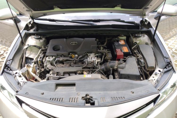 Used Toyota Camry 2018 2.5G Luxury Edition Engine Bay