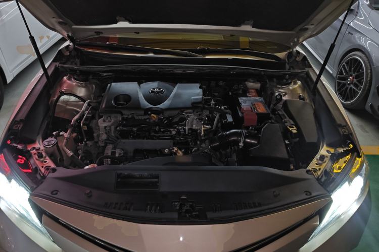 Used Toyota Camry 2018 2.5G Luxury Edition Engine Bay