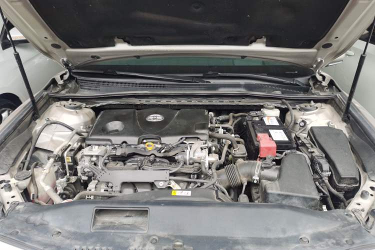 Used Toyota Camry 2018 2.5G Luxury Edition Engine Bay