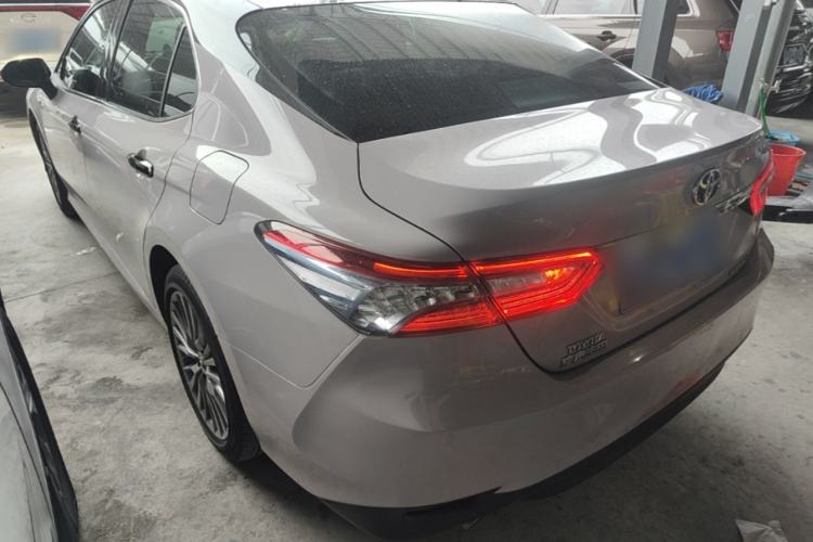 Used Toyota Camry 2018 Dual-Engine 2.5 HG Luxury Edition Exterior 2