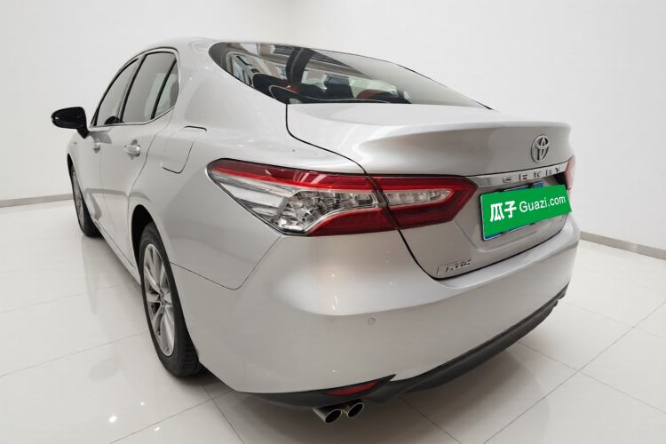 Used Toyota Camry 2018 2.0G Luxury Edition Exterior 4