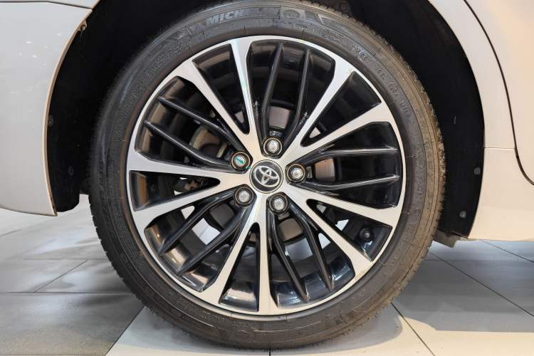 Used Toyota Camry 2018 2.5S Fēngshàng Edition Exterior 5