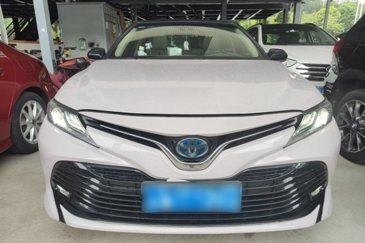 Used Toyota Camry 2018 Dual-Engine 2.5 HG Luxury Edition Front