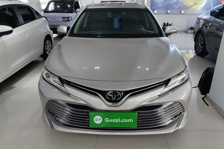 Used Toyota Camry 2018 2.0G Luxury Edition Front
