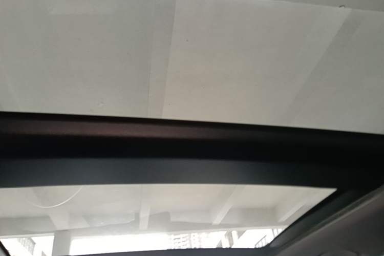 Used Toyota Camry 2018 2.5G Luxury Edition Headliner