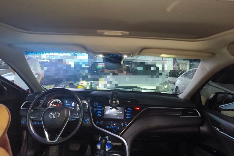 Used Toyota Camry 2018 2.0G Luxury Edition Headliner