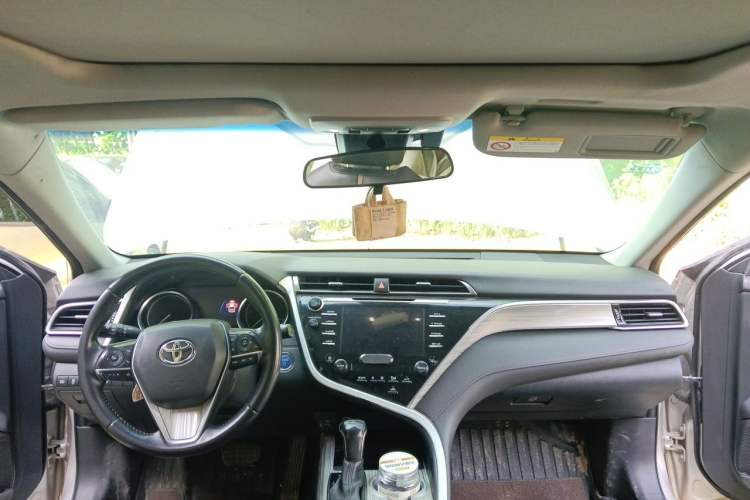 Used Toyota Camry 2018 Dual-Engine 2.5 HG Luxury Edition Headliner