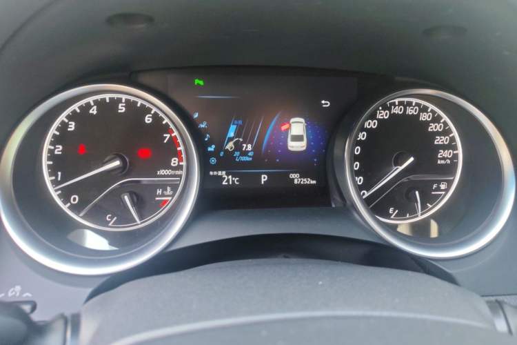 Used Toyota Camry 2018 2.5G Luxury Edition Instrument Cluster