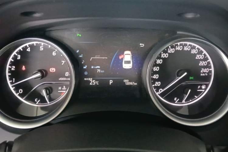 Used Toyota Camry 2018 2.5G Luxury Edition Instrument Cluster