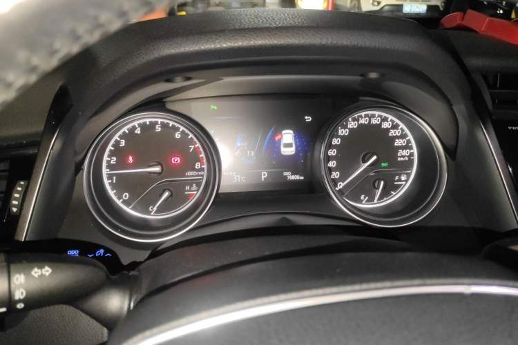 Used Toyota Camry 2018 2.5G Luxury Edition Instrument Cluster