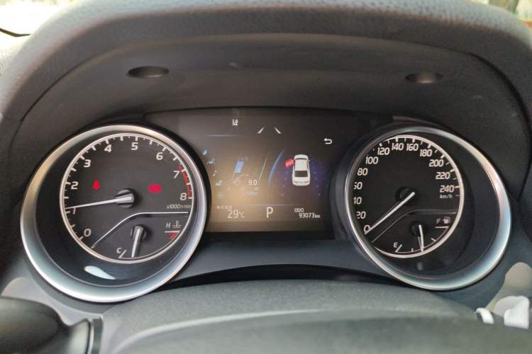 Used Toyota Camry 2018 2.0G Luxury Edition Instrument Cluster