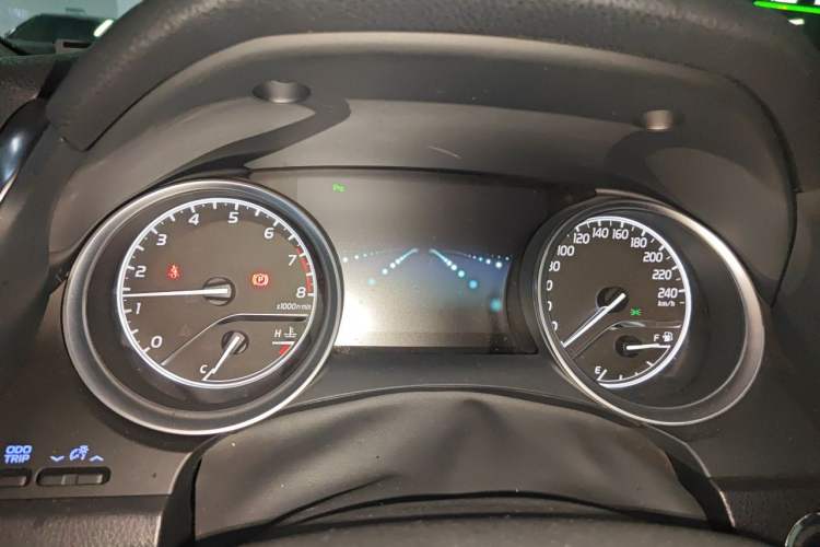 Used Toyota Camry 2018 2.0G Luxury Edition Instrument Cluster