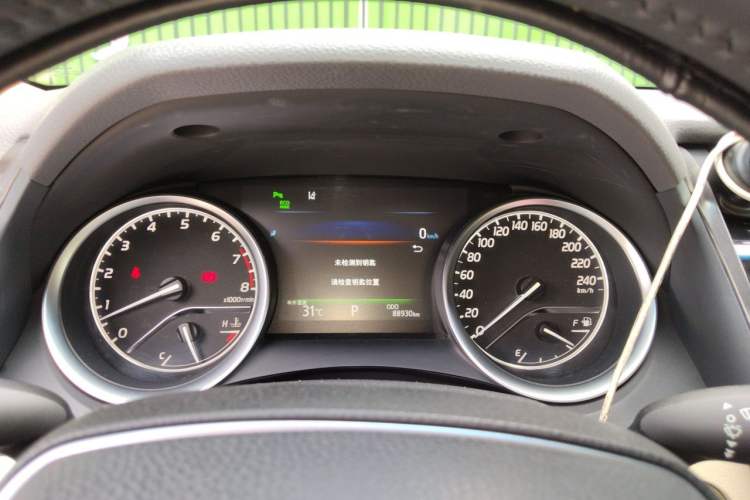 Used Toyota Camry 2018 2.5G Luxury Edition Instrument Cluster