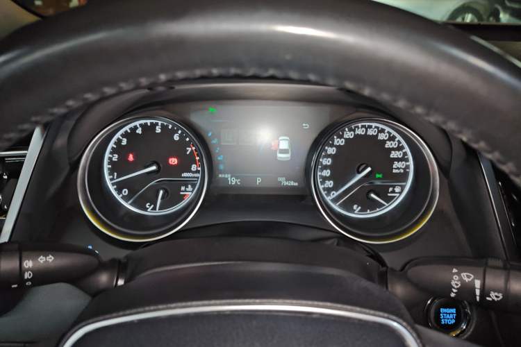 Used Toyota Camry 2018 2.5G Luxury Edition Instrument Cluster