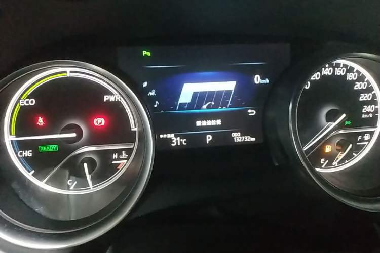 Used Toyota Camry 2018 Dual-Engine 2.5 HG Luxury Edition Instrument Cluster