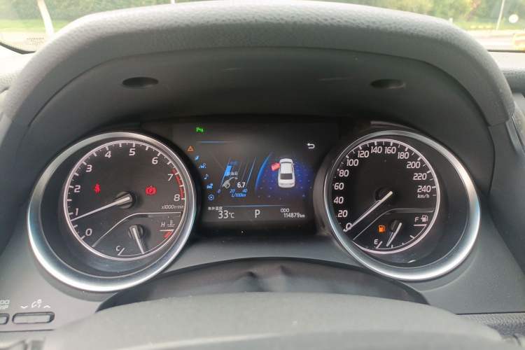 Used Toyota Camry 2018 2.0G Luxury Edition Instrument Cluster