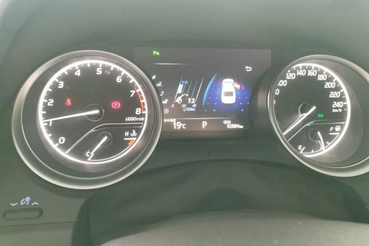 Used Toyota Camry 2018 2.5G Luxury Edition Instrument Cluster