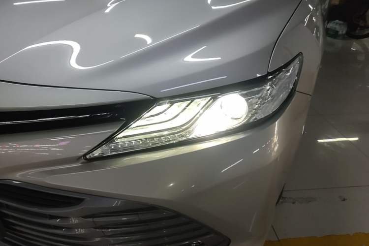 Used Toyota Camry 2018 2.5G Luxury Edition Left Front Headlight
