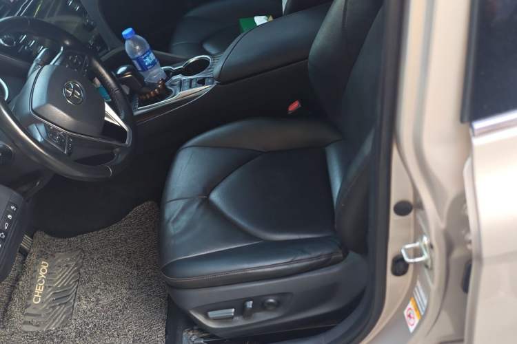 Used Toyota Camry 2018 2.5G Luxury Edition Left Front Seat
