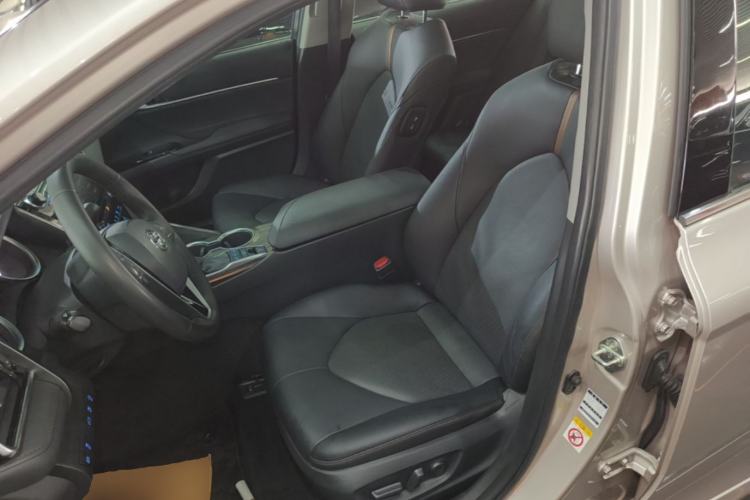Used Toyota Camry 2018 2.5G Luxury Edition Left Front Seat