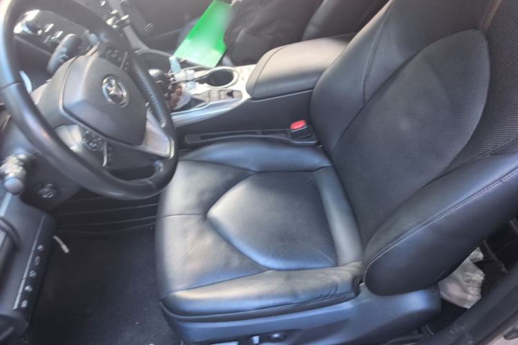 Used Toyota Camry 2018 Dual-Engine 2.5HQ Flagship Edition Left Front Seat