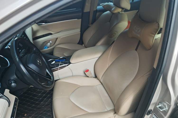 Used Toyota Camry 2018 2.5G Luxury Edition Left Front Seat