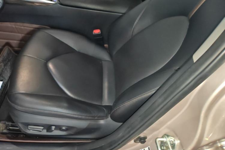 Used Toyota Camry 2018 2.0G Luxury Edition Left Front Seat