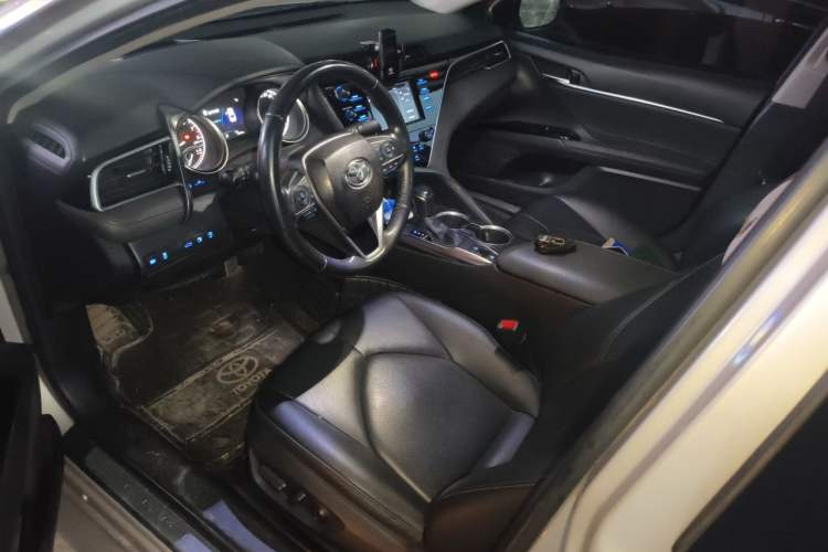 Used Toyota Camry 2018 2.0G Luxury Edition Left Front Seat