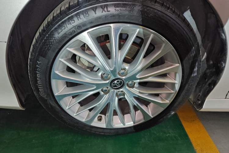 Used Toyota Camry 2018 2.5G Luxury Edition Left Front Wheel Hub
