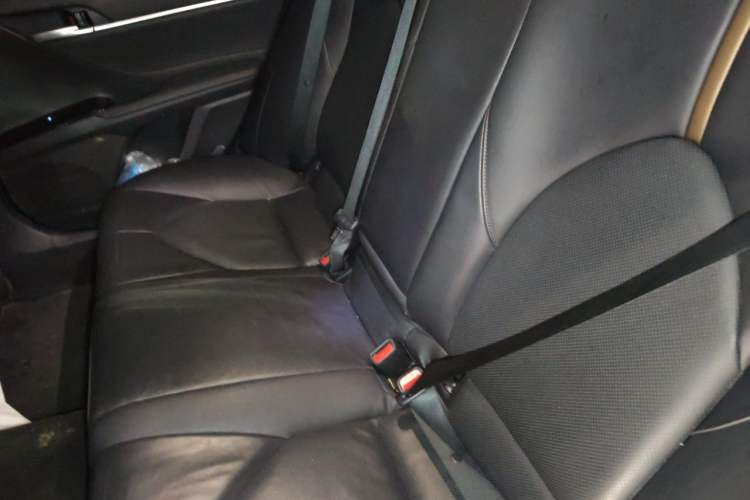 Used Toyota Camry 2018 2.5G Luxury Edition Left Rear Seat