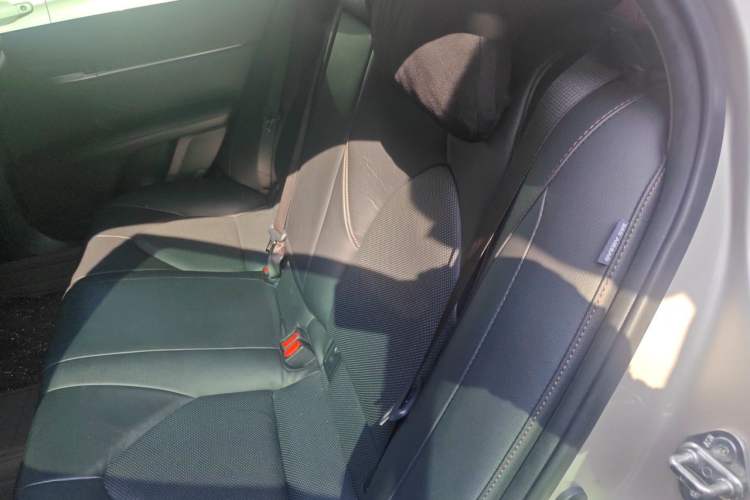 Used Toyota Camry 2018 2.5G Luxury Edition Left Rear Seat