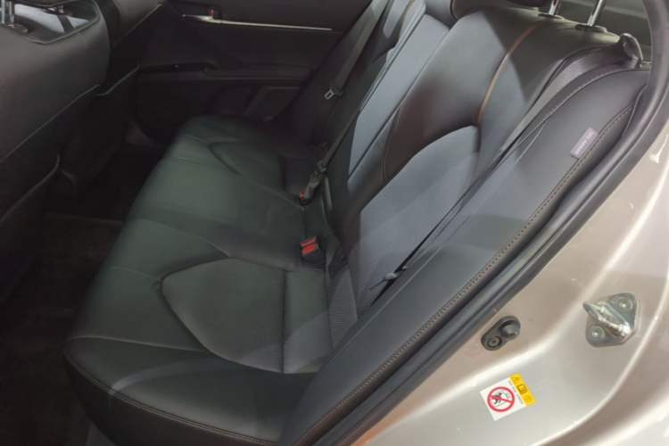 Used Toyota Camry 2018 2.5G Luxury Edition Left Rear Seat