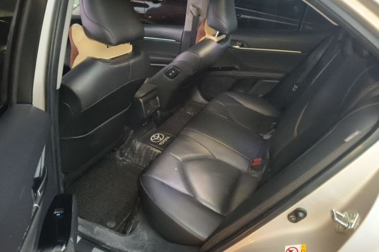 Used Toyota Camry 2018 2.0G Luxury Edition Left Rear Seat