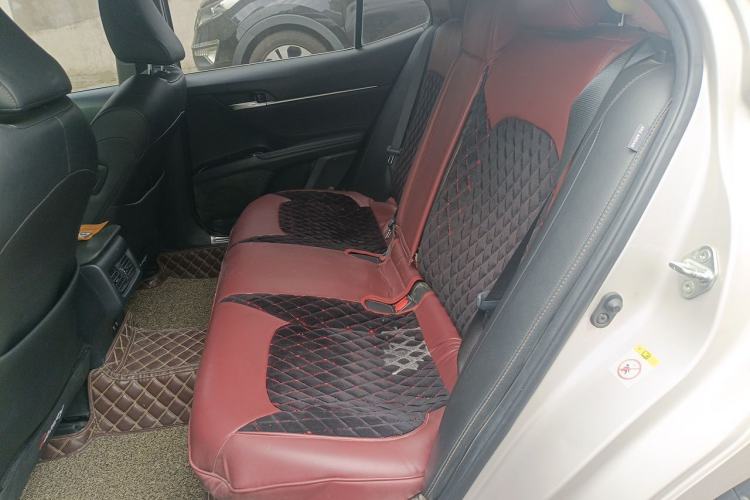 Used Toyota Camry 2018 2.0G Luxury Edition Left Rear Seat