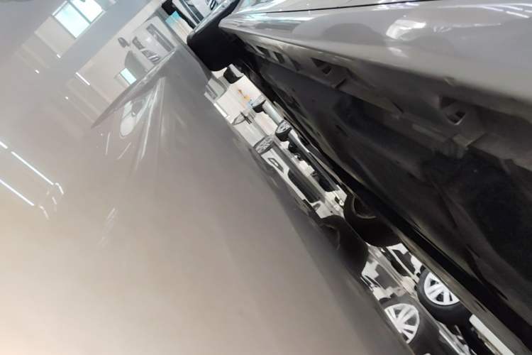Used Toyota Camry 2018 2.0G Luxury Edition Left Side Sill