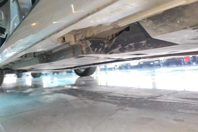 Used Toyota Camry 2018 2.5G Luxury Edition Left Side Sill
