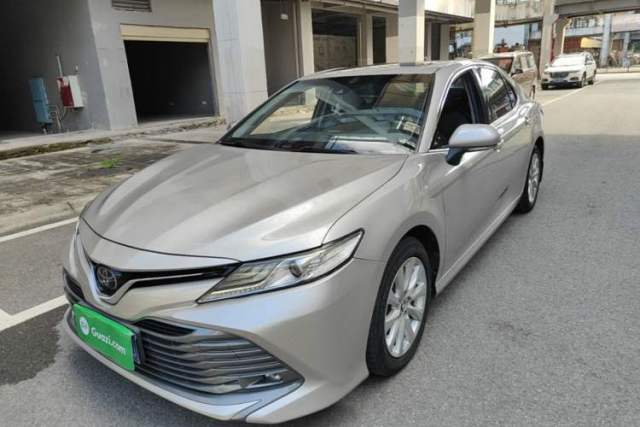 Used Toyota Camry 2018 2.0G Luxury Edition
