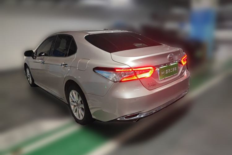 Used Toyota Camry 2018 2.0G Luxury Edition Rear Left 45 Deg