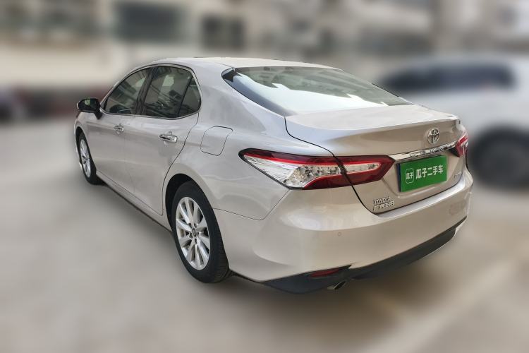 Used Toyota Camry 2018 2.0G Luxury Edition Rear Left 45 Deg