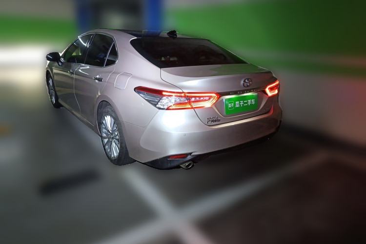 Used Toyota Camry 2018 2.5G Luxury Edition Rear Left 45 Deg