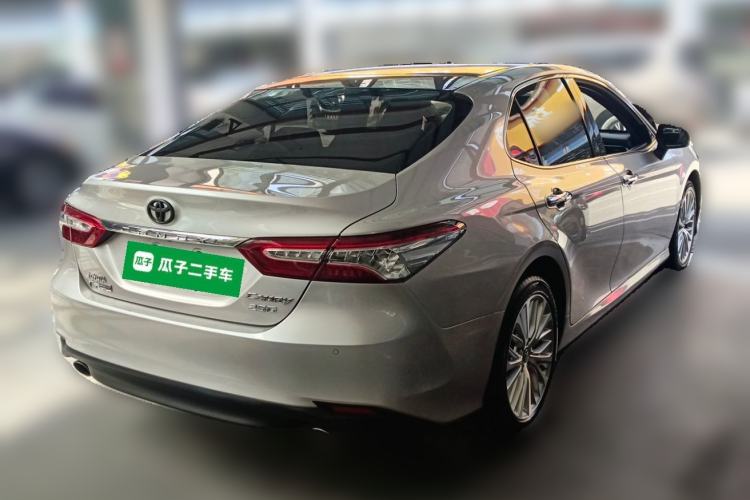 Used Toyota Camry 2018 2.5G Luxury Edition Rear Right 45 Deg