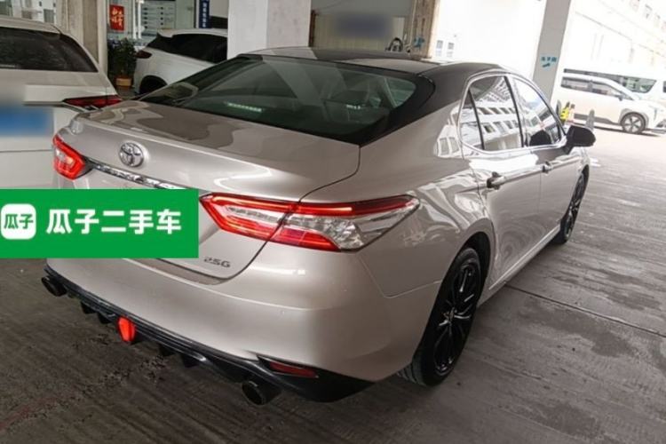 Used Toyota Camry 2018 2.5G Luxury Edition Rear Right 45 Deg