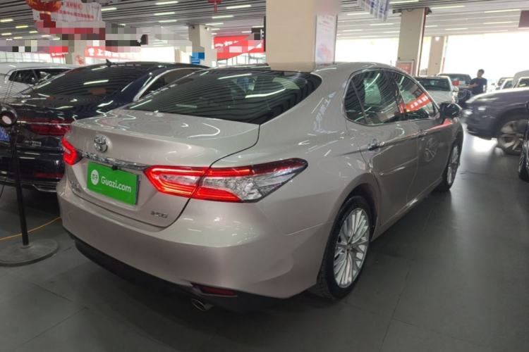 Used Toyota Camry 2018 2.5G Luxury Edition Rear Right 45 Deg