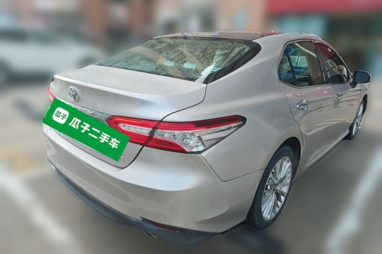 Used Toyota Camry 2018 2.5G Luxury Edition Rear Right 45 Deg