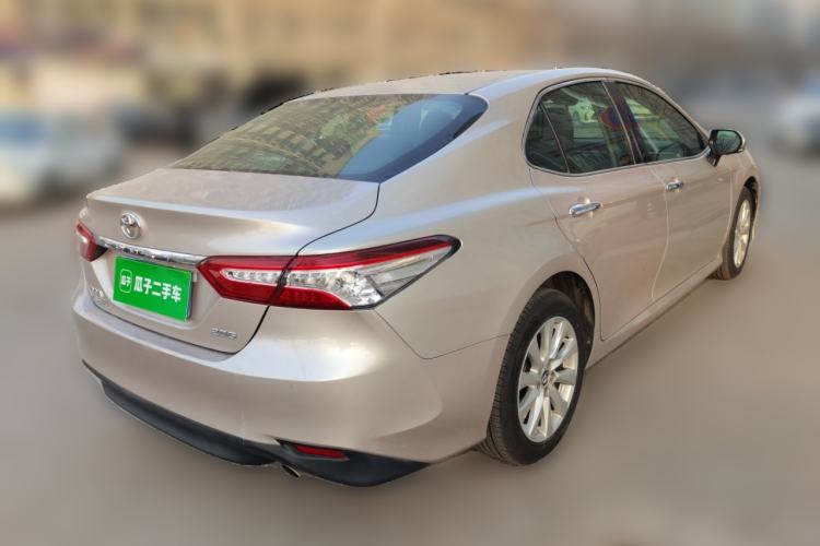 Used Toyota Camry 2018 2.0G Luxury Edition Rear Right 45 Deg
