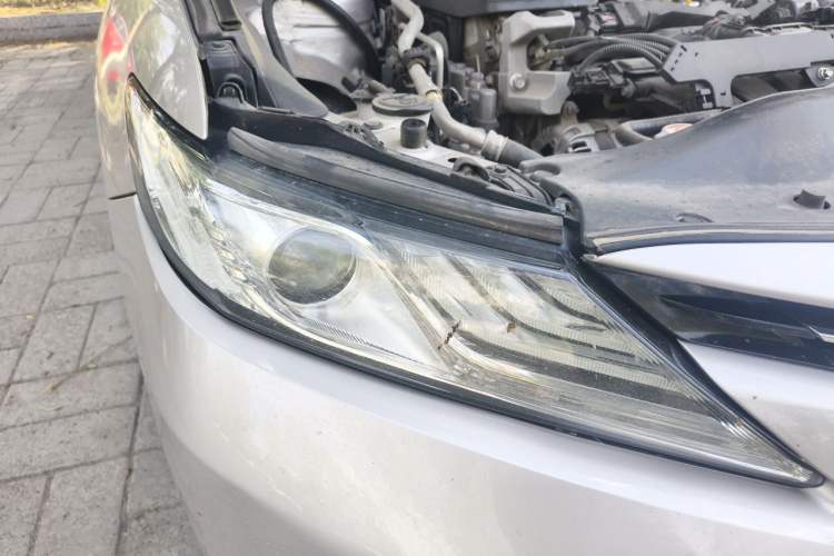 Used Toyota Camry 2018 2.5G Luxury Edition Right Front Headlight